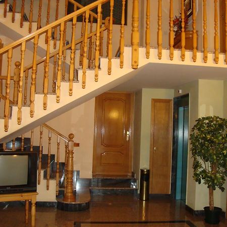 Hostal Universal Benavente Εξωτερικό φωτογραφία