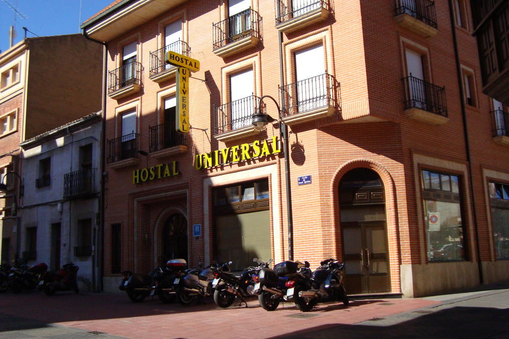 Hostal Universal Benavente Εξωτερικό φωτογραφία