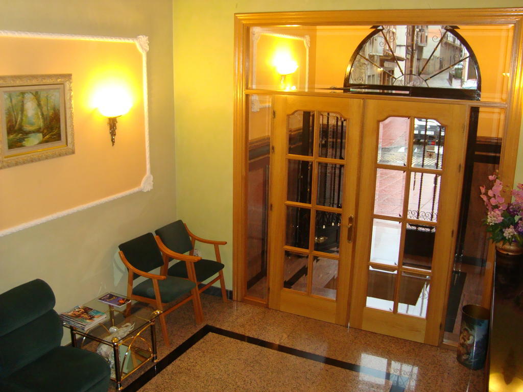 Hostal Universal Benavente Εξωτερικό φωτογραφία