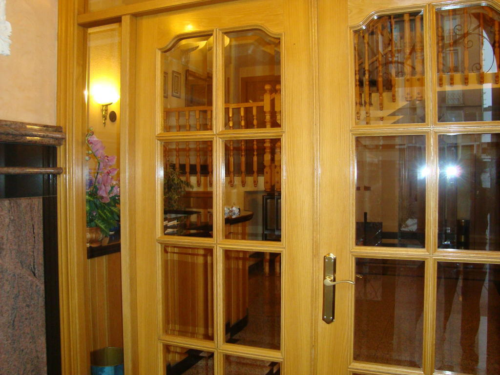 Hostal Universal Benavente Εξωτερικό φωτογραφία